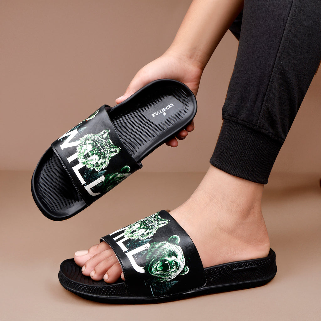 "Comfortable Everyday Sliders Featuring Powerful Wild Animal Printed Artwork"